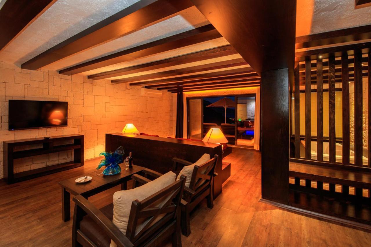 Manaspark Deluxe Hotel Олудениз Екстериор снимка