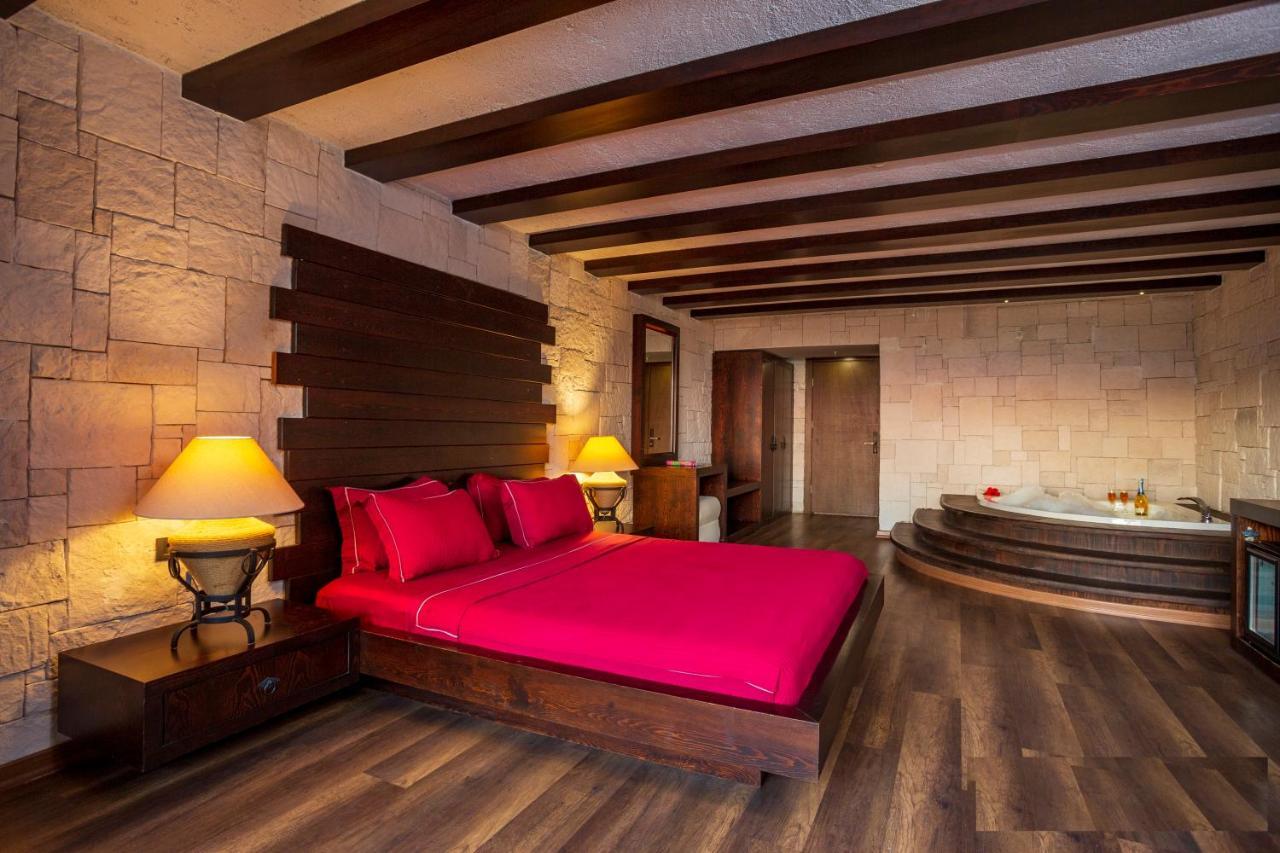 Manaspark Deluxe Hotel Олудениз Екстериор снимка