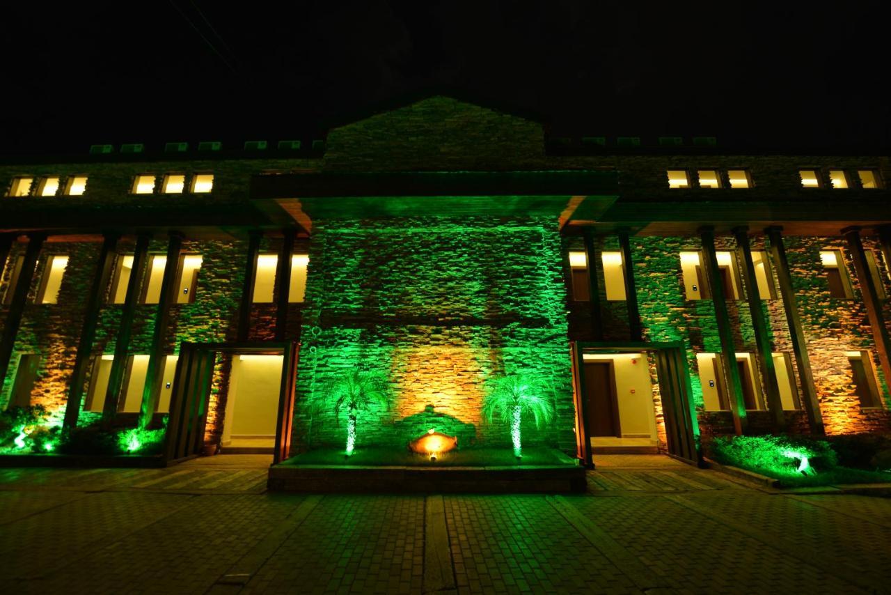 Manaspark Deluxe Hotel Олудениз Екстериор снимка